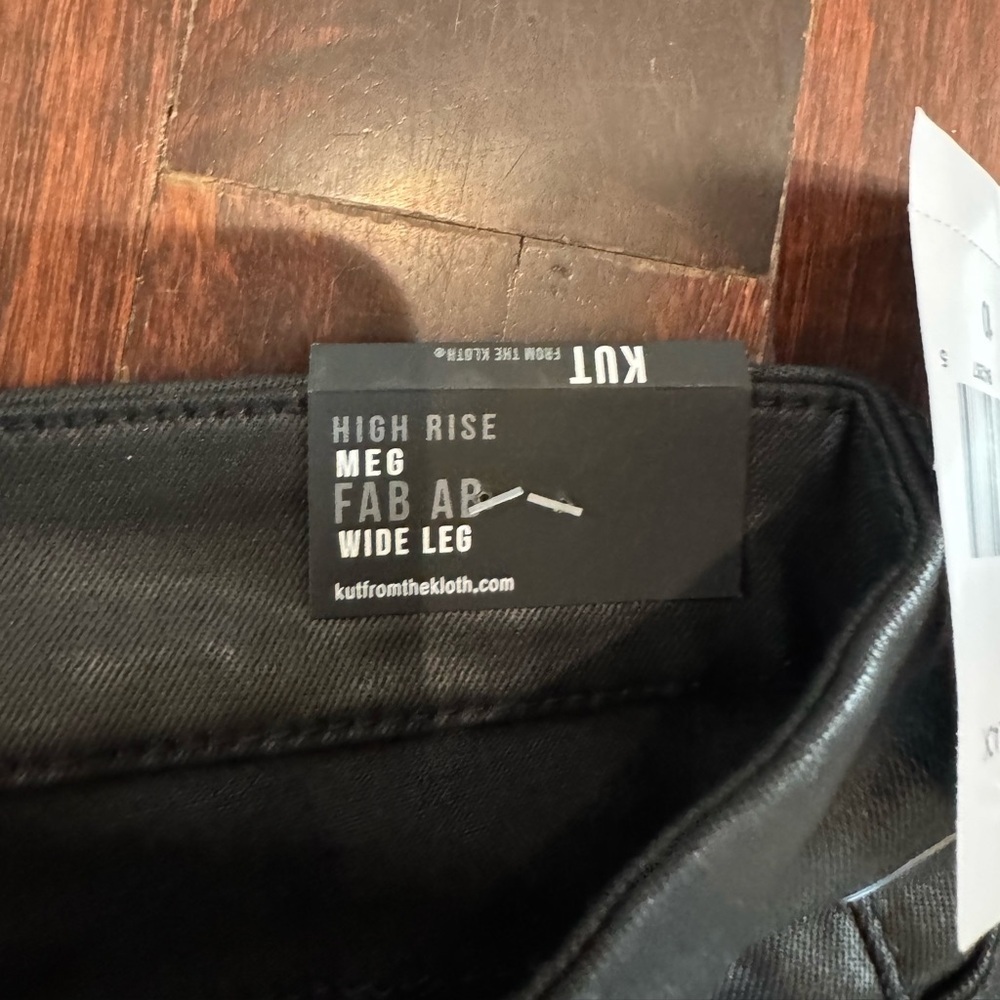Kut From The Kloth Meg Coated High Rise Wide Leg Jeans Size 10 NWT - Picture 4 of 6